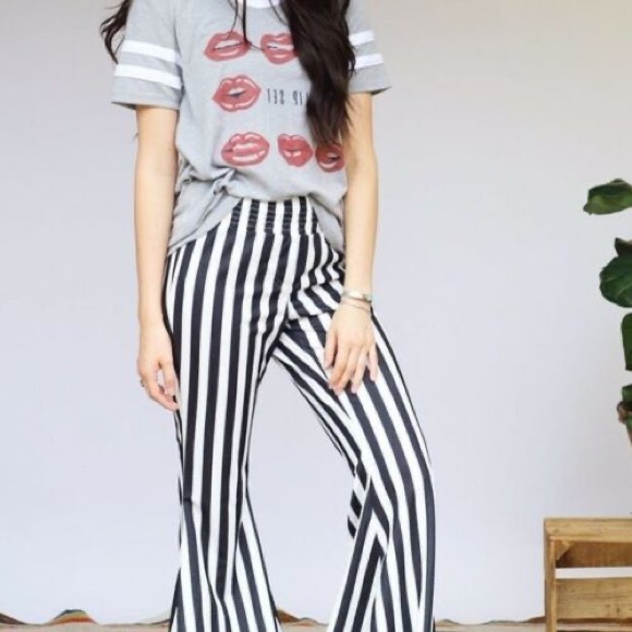 NWT Turquoise Haven Black Striped Wide Bell Bottom - Picture 14 of 15